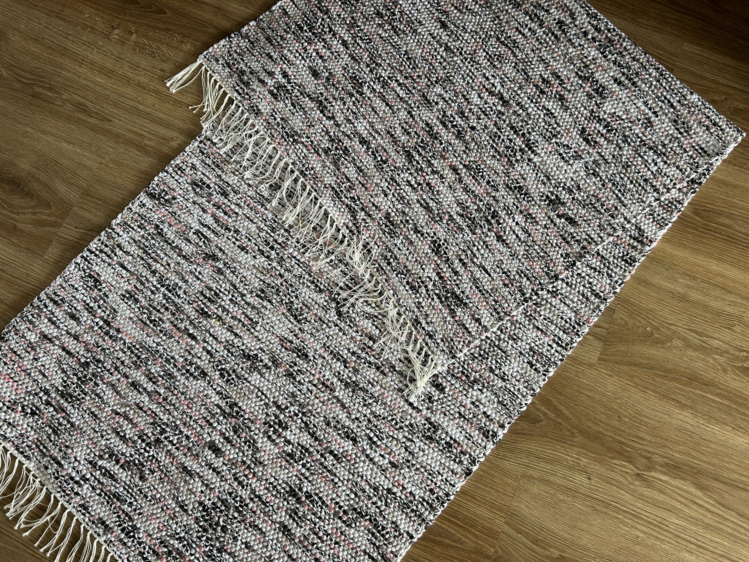 0,72 x 1,76 Valge-beeži-roosa kirju - Image 4