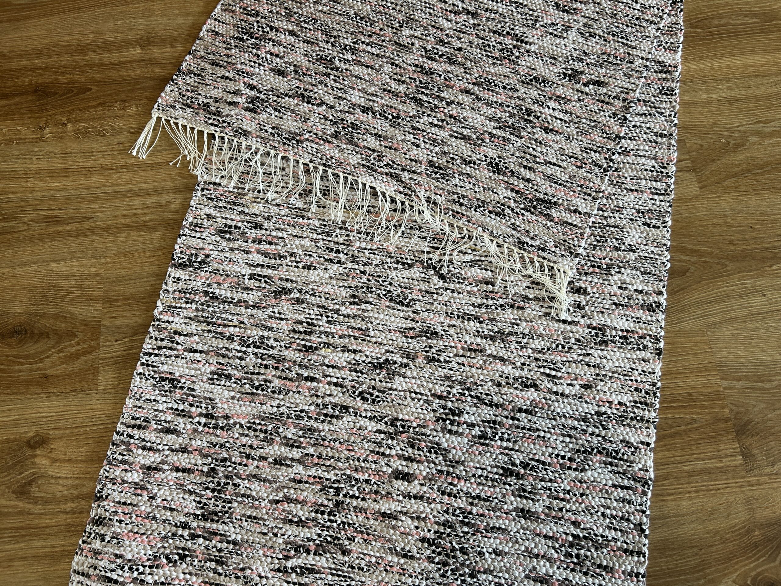 0,72 x 1,76 Valge-beeži-roosa kirju - Image 3